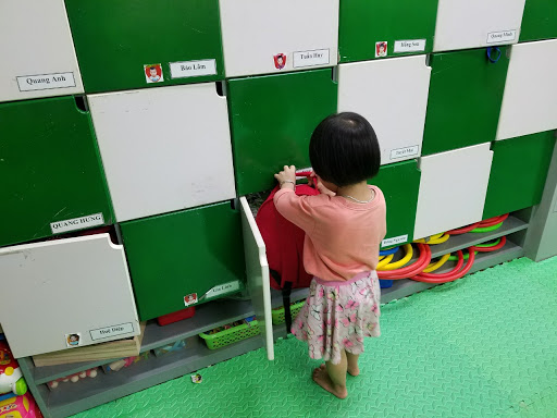 Dạy Trẻ Kĩ Năng Tự Phục Vụ Từ Lúc Lên 3 Dạy Trẻ Kĩ Năng Tự Phục Vụ Từ Lúc Lên 3 - TRƯỜNG MẦM NON VOI CON