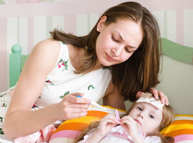 Chăm Sóc Trẻ Bị Sốt - TRƯỜNG MẦM NON VOI CON