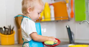 5 Cách Dạy Con Tự Lập Theo Phương Pháp Montessori - TRƯỜNG MẦM NON VOI CON