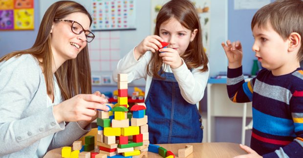 Phương Pháp Stem Cho Trẻ Mầm Non: Khơi Dậy Niềm Đam Mê Khám Phá Tri Thức - TRƯỜNG MẦM NON VOI CON