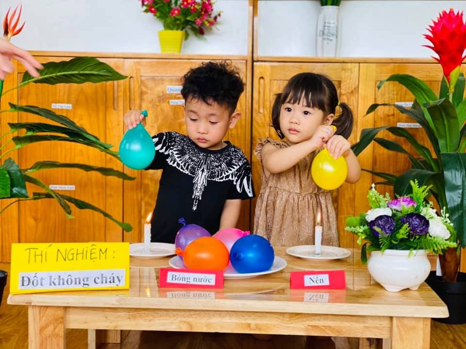 Thí Nghiệm: Bóng Bay Không Cháy Khi Đốt - TRƯỜNG MẦM NON VOI CON