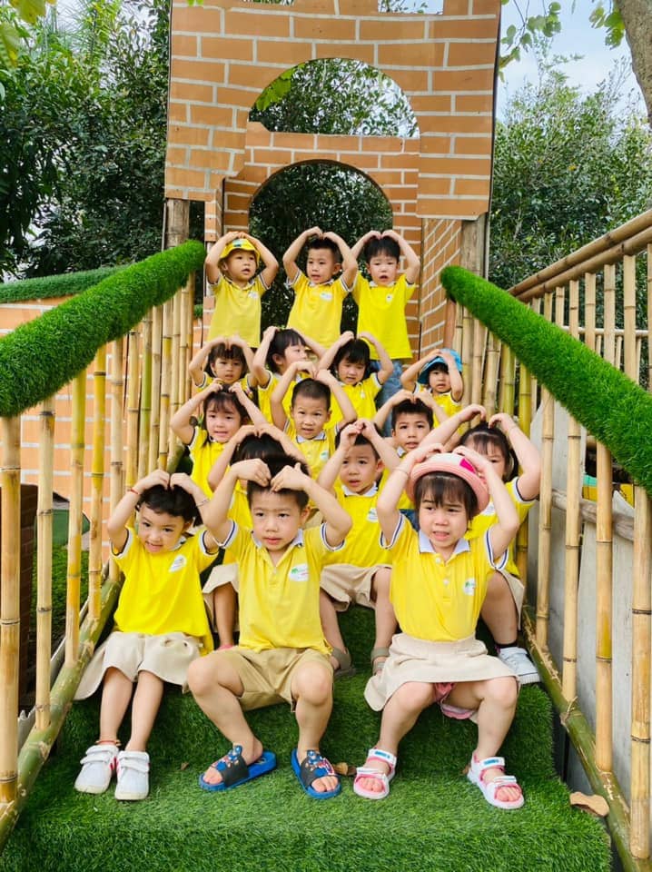 Một Ngày Trải Nghiệm Của Chúng Con Tại làng Thể Thao Erahouse - TRƯỜNG MẦM NON VOI CON