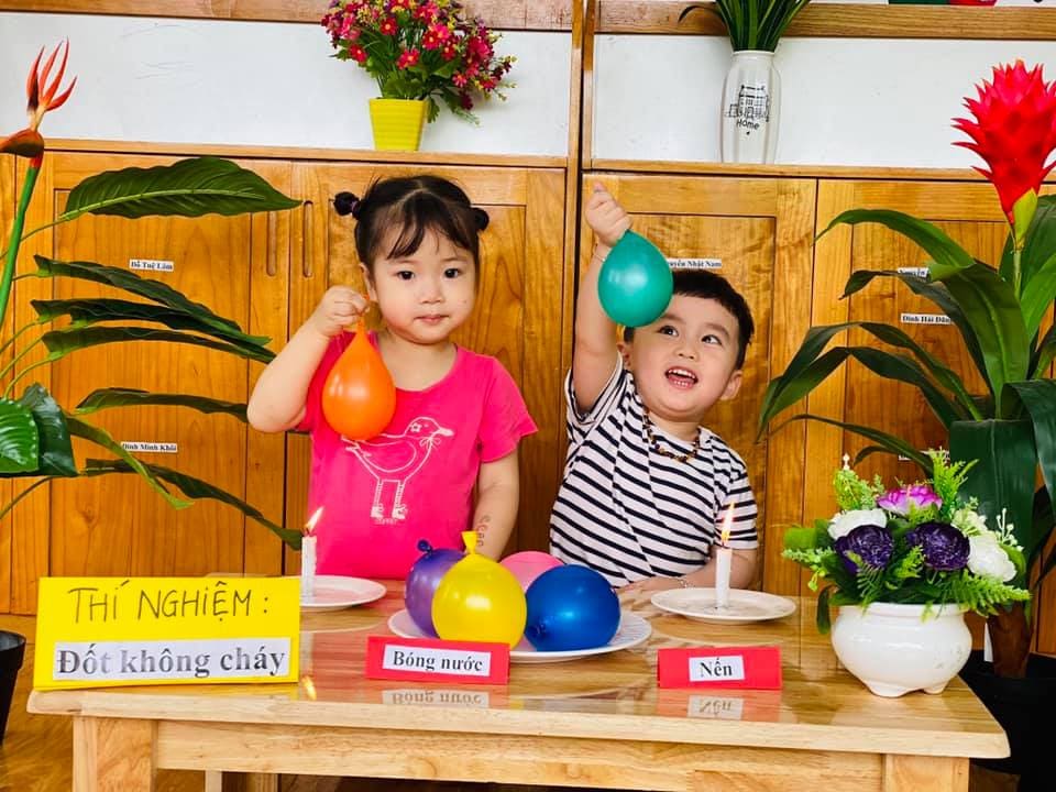 Thí Nghiệm: Bóng Bay Không Cháy Khi Đốt - TRƯỜNG MẦM NON VOI CON
