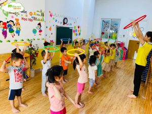 Hoạt Động Thể Chất Lớp E6 - TRƯỜNG MẦM NON VOI CON