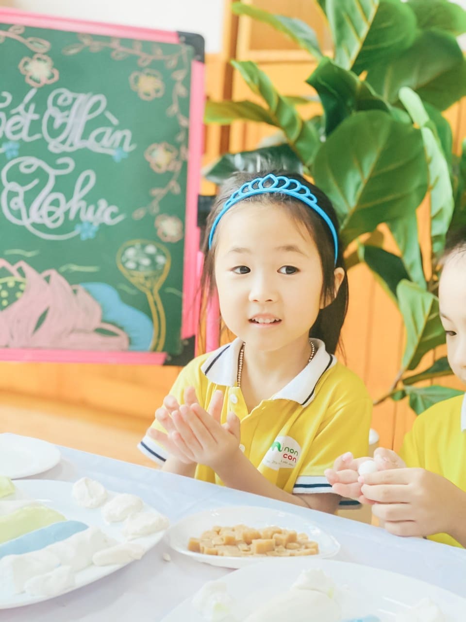 Trang chủ - TRƯỜNG MẦM NON VOI CON