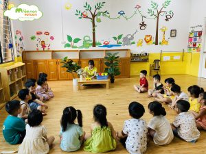 Giờ Học Bé Thiết Kế Ôtô - TRƯỜNG MẦM NON VOI CON