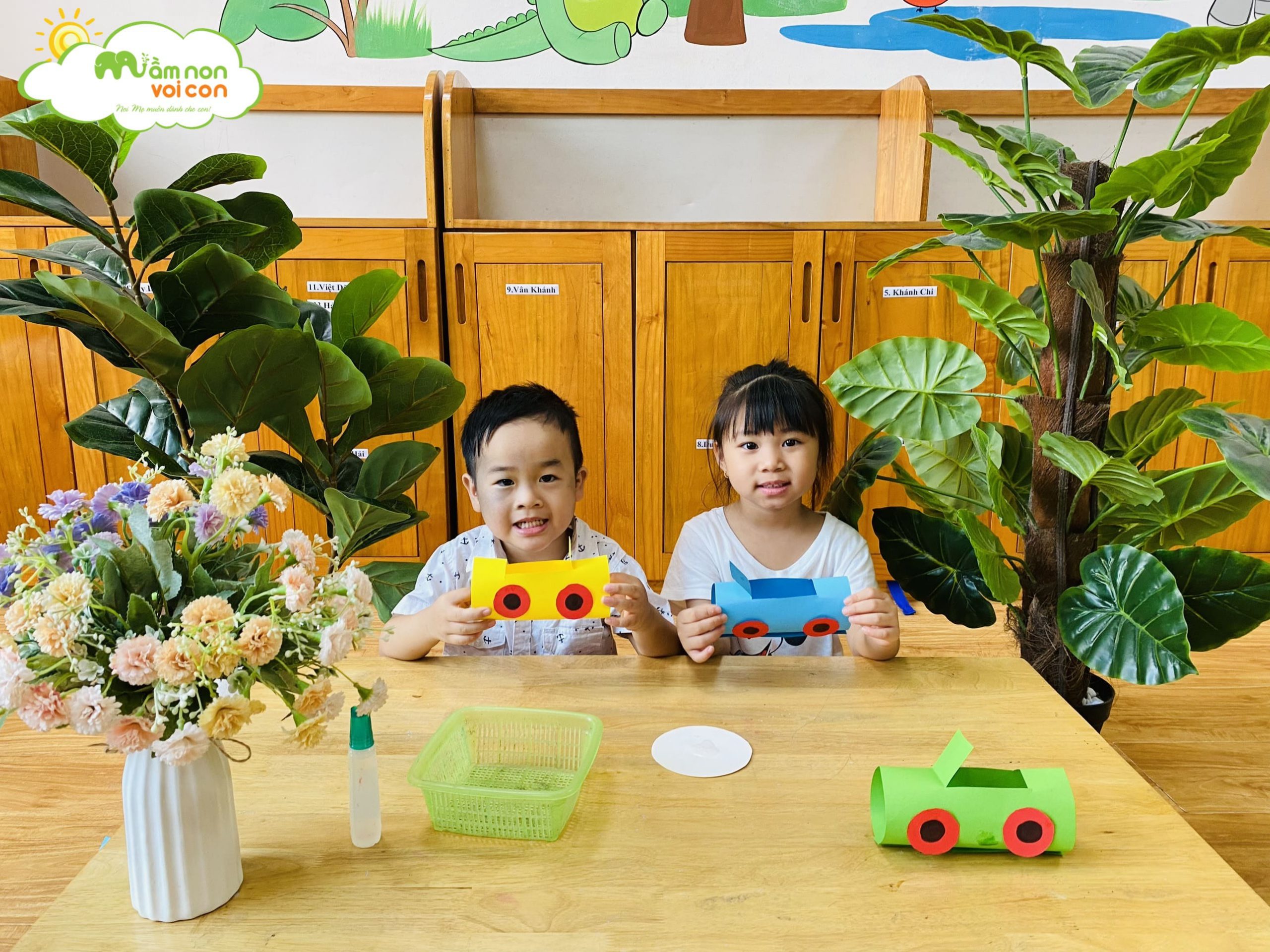 Giờ Học Bé Thiết Kế Ôtô - TRƯỜNG MẦM NON VOI CON