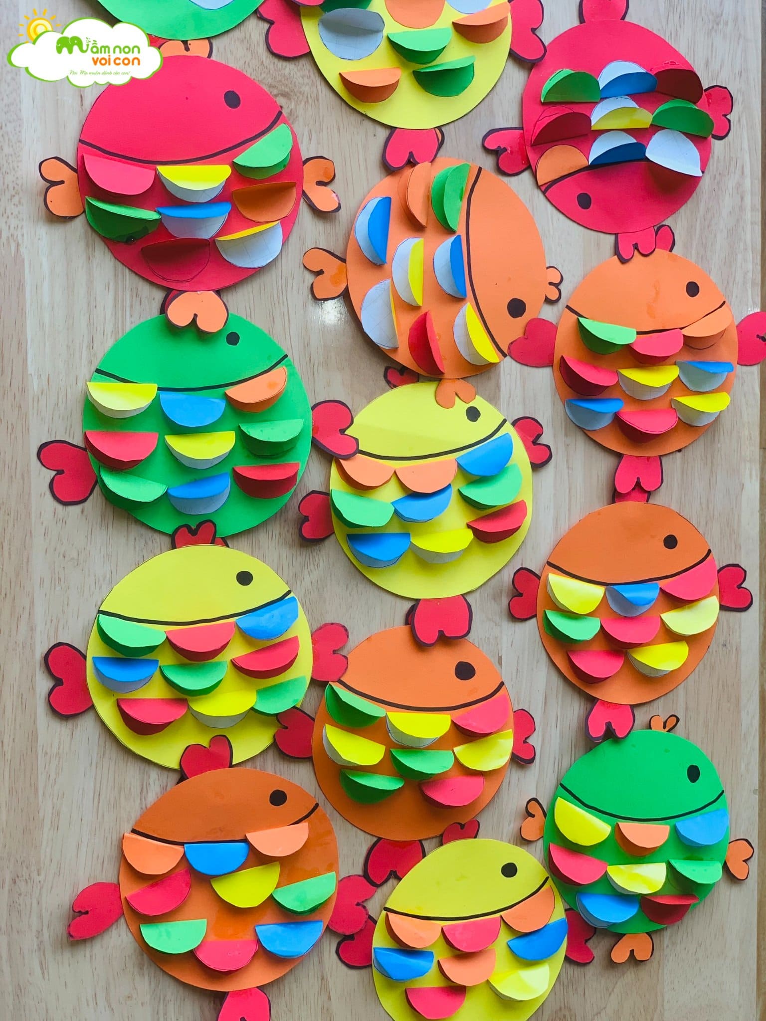 Hoạt Động Tạo Hình Những Chú Cá Ngộ Nghĩnh Từ Giấy Màu - TRƯỜNG MẦM NON VOI CON