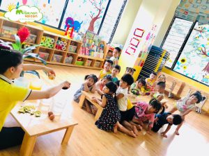 Khoa Học Vui: Vật Nổi - Vật Chìm - TRƯỜNG MẦM NON VOI CON