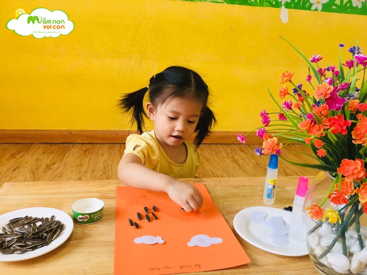 Tạo Hình Sáng Tạo: Hạt Mưa - TRƯỜNG MẦM NON VOI CON