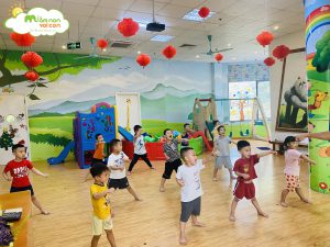 Giờ Học Võ Tràn Đầy Hứng Khởi Của Các Bạn Nam - TRƯỜNG MẦM NON VOI CON