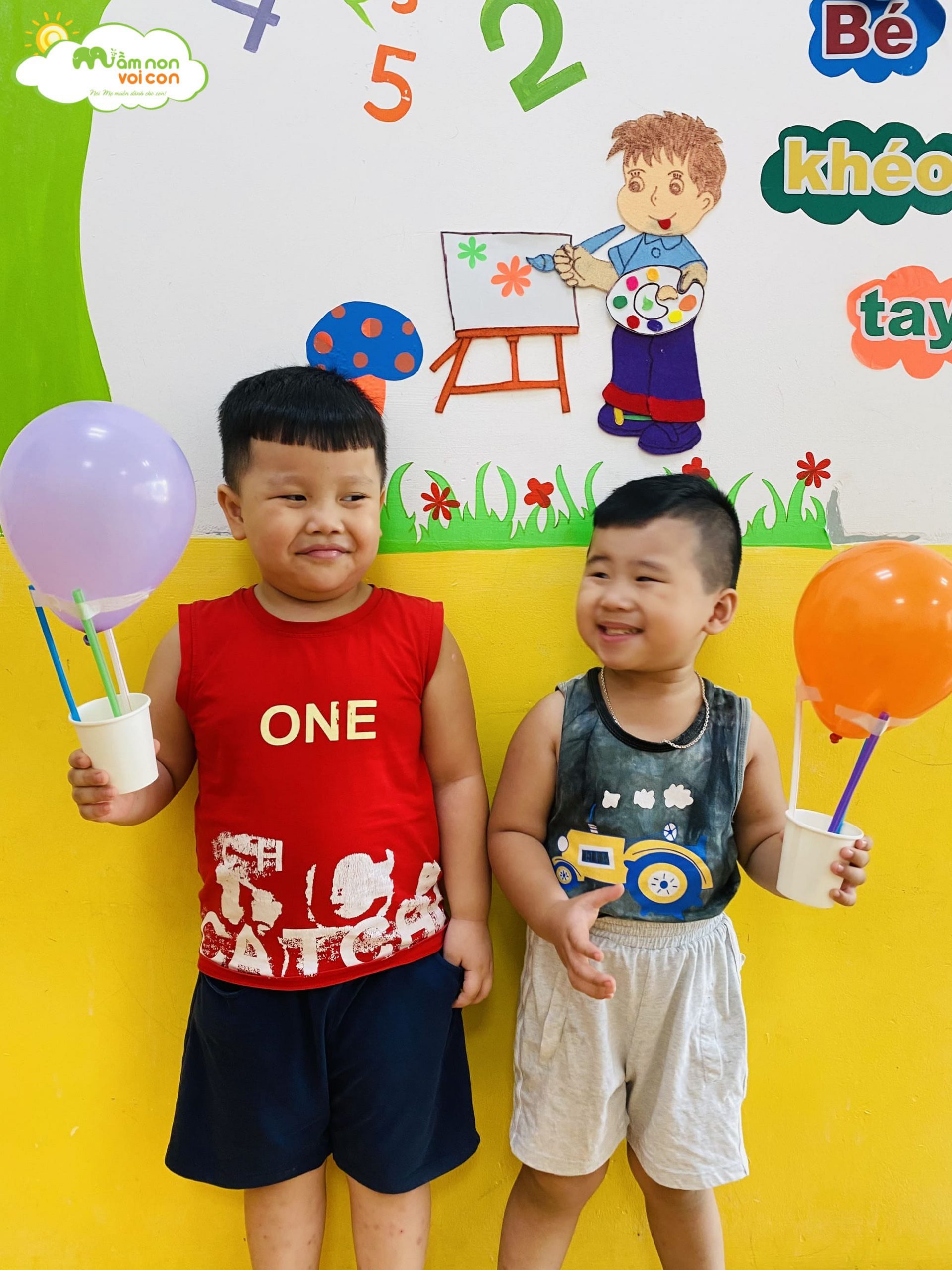Bé làm Khinh Khí Cầu Độc Đáo - TRƯỜNG MẦM NON VOI CON