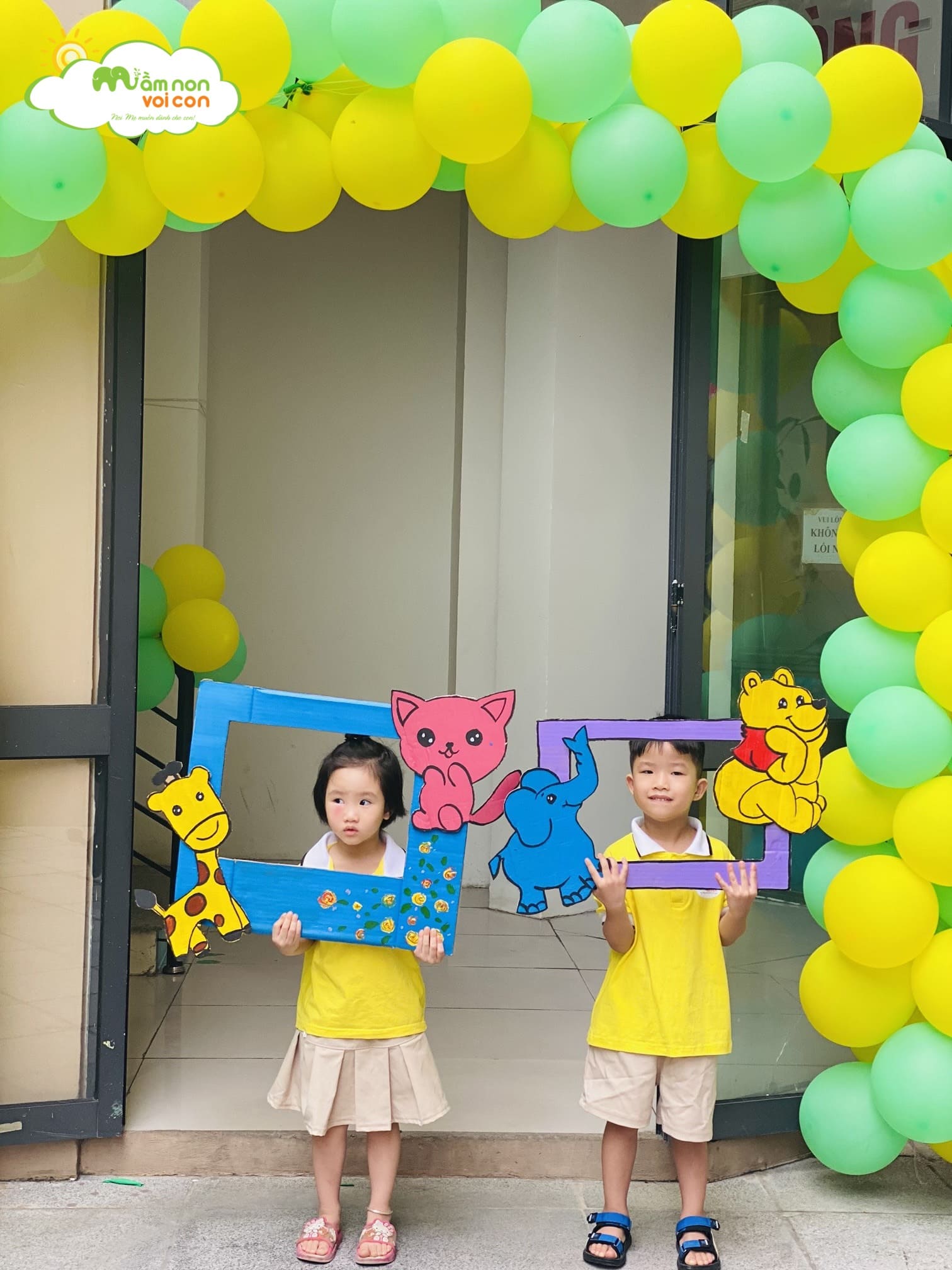 Ngày Khai Giảng Chào Mừng Năm Học Mới - TRƯỜNG MẦM NON VOI CON