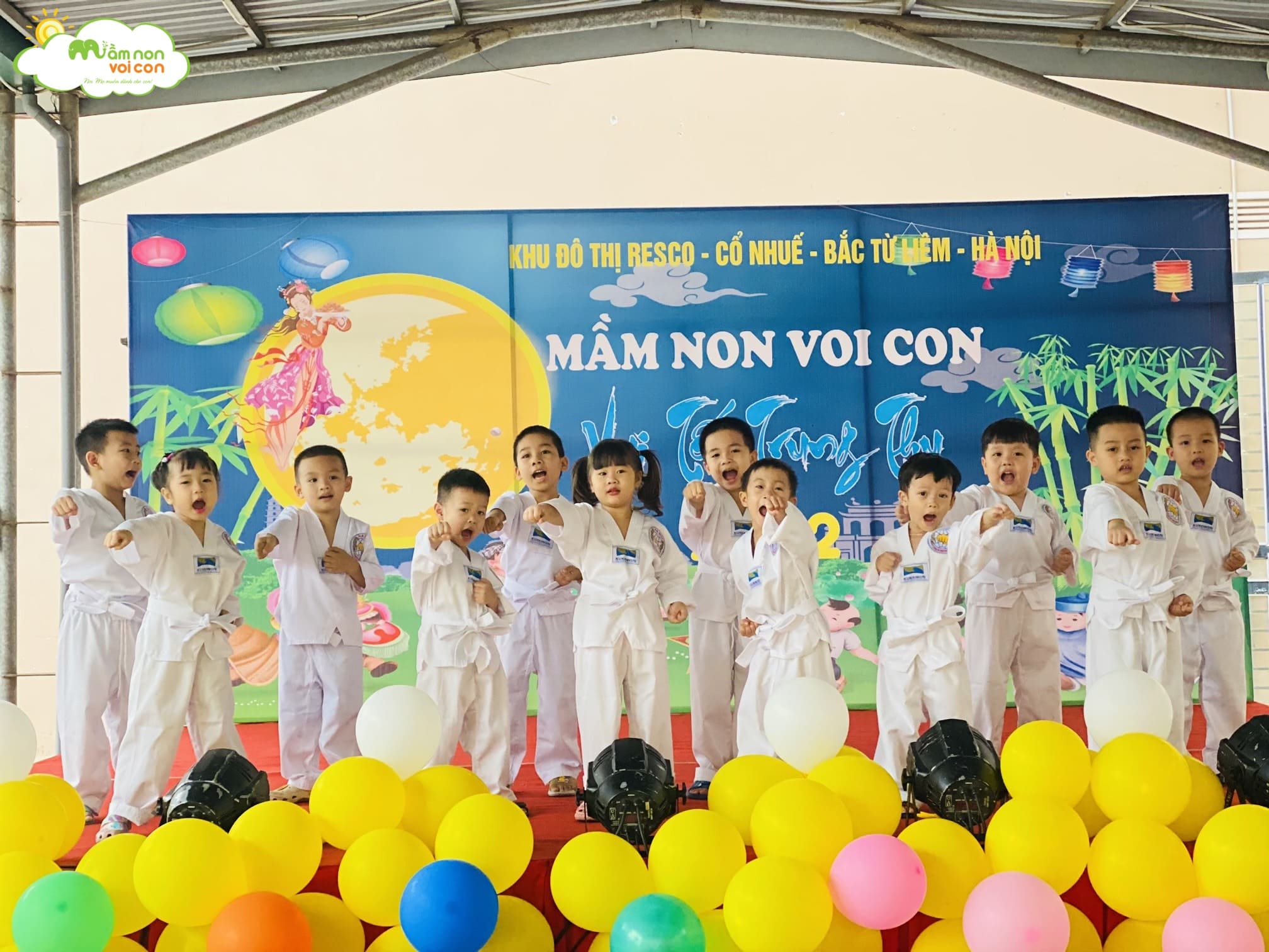 Vui Tết Trung Thu - TRƯỜNG MẦM NON VOI CON