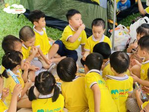Hoạt Động Dã Ngoại Ngoài Trời Lớp E6 - TRƯỜNG MẦM NON VOI CON