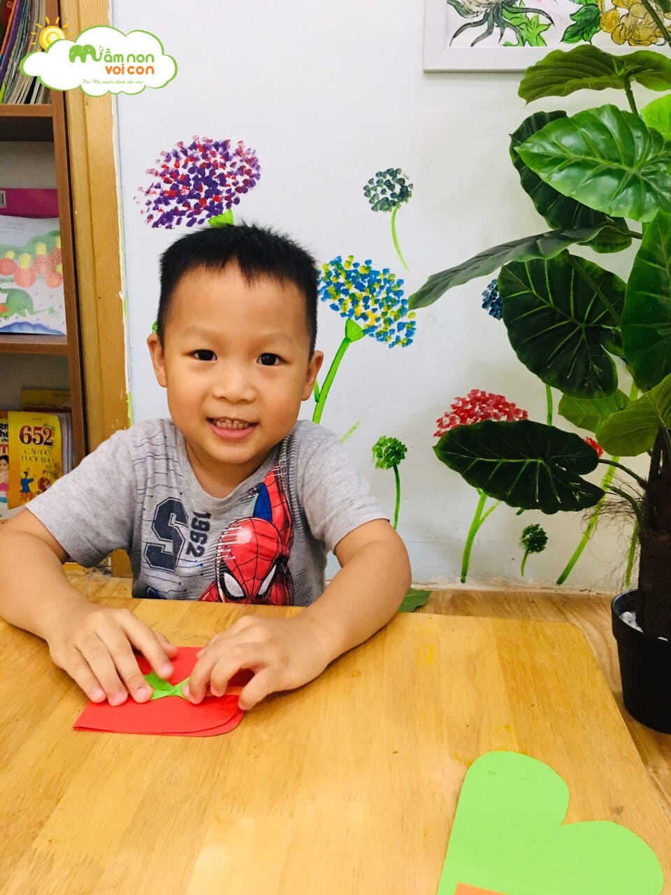 Tình Cảm Gói Ghém Trong Trong Tấm Thiệp Dành Tặng Cô Nhân Ngày 20/11 - TRƯỜNG MẦM NON VOI CON