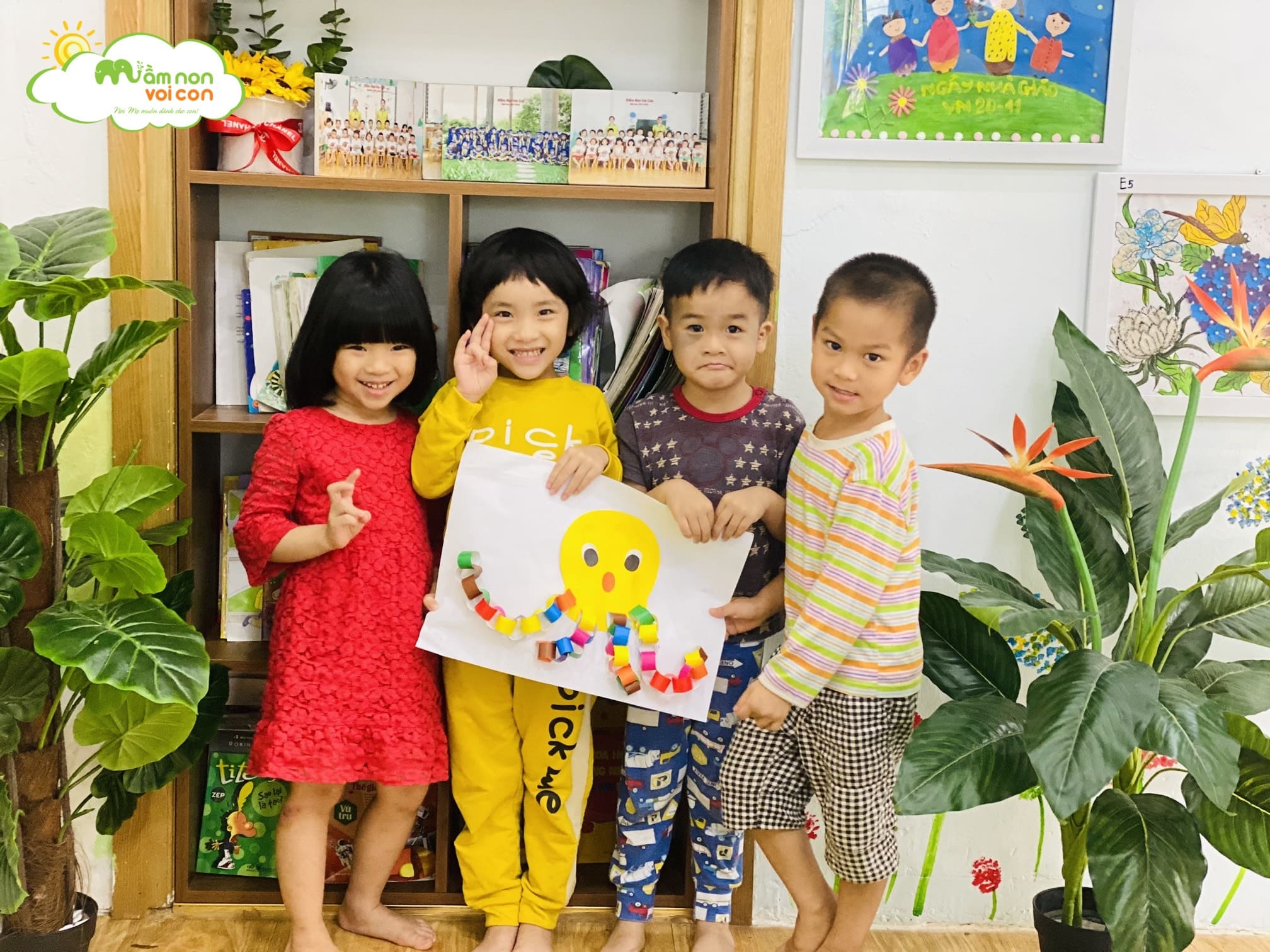 Lớp E6 Làm Con Bạch Tuộc Thật Sáng Tạo - TRƯỜNG MẦM NON VOI CON