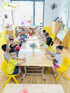 Cùng Lớp E5 Làm Linh Vật World Cup 2022 ️ - TRƯỜNG MẦM NON VOI CON