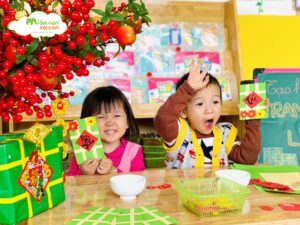 BÉ TRANG TRÍ LÌ XÌ NGÀY TẾT - TRƯỜNG MẦM NON VOI CON