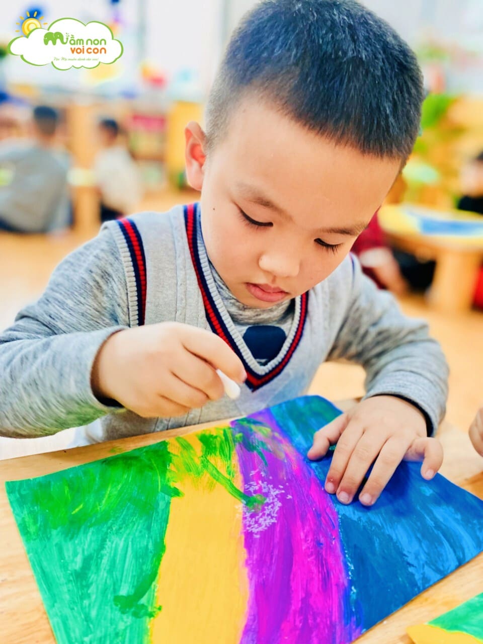 HOẠT ĐỘNG TẠO HÌNH: VẼ BỨC TRANH VỀ HOA MÙA XUÂN #LỚP_E7 - TRƯỜNG MẦM NON VOI CON