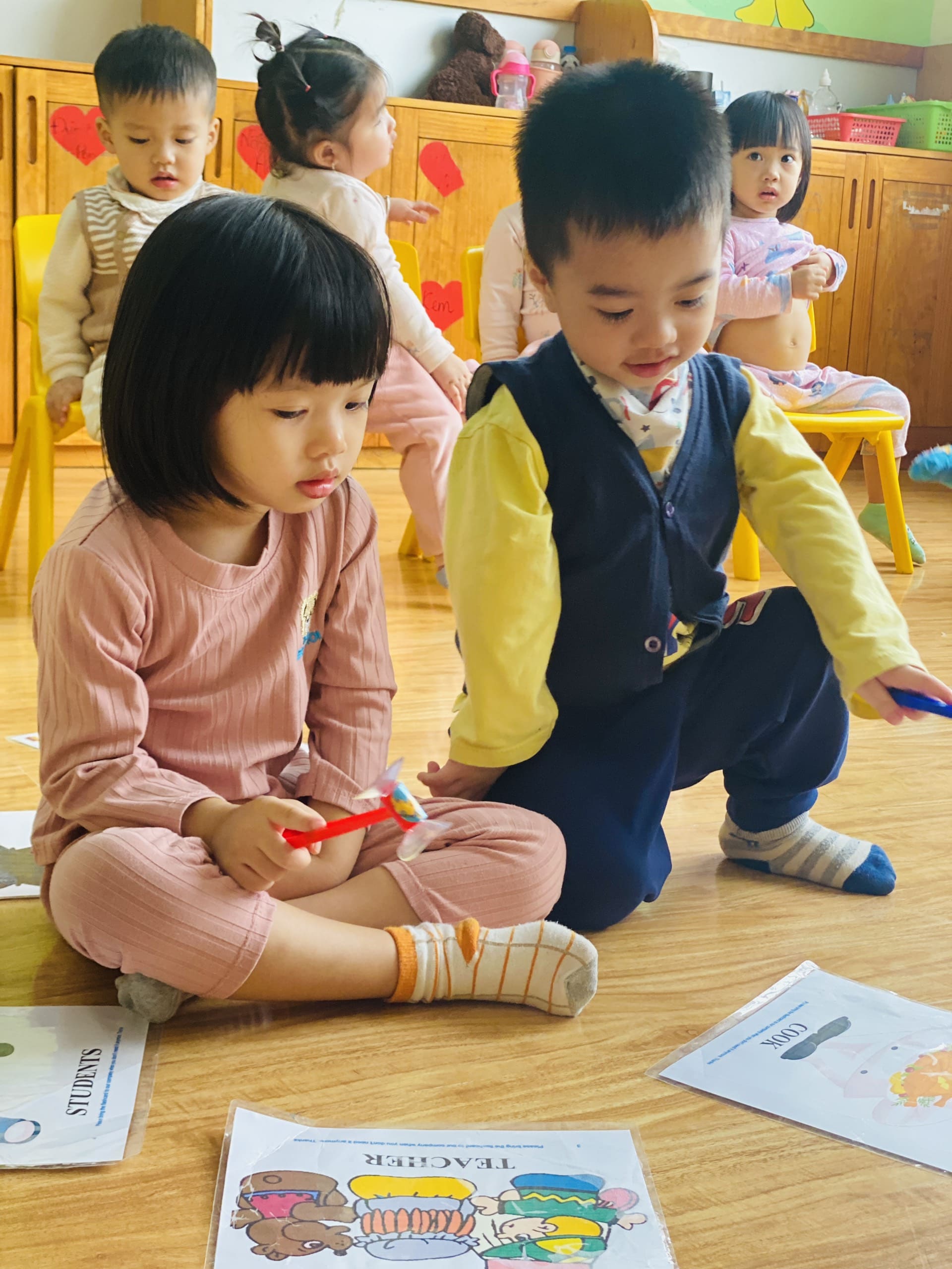 GIỜ HỌC TIẾNG ANH - TRƯỜNG MẦM NON VOI CON