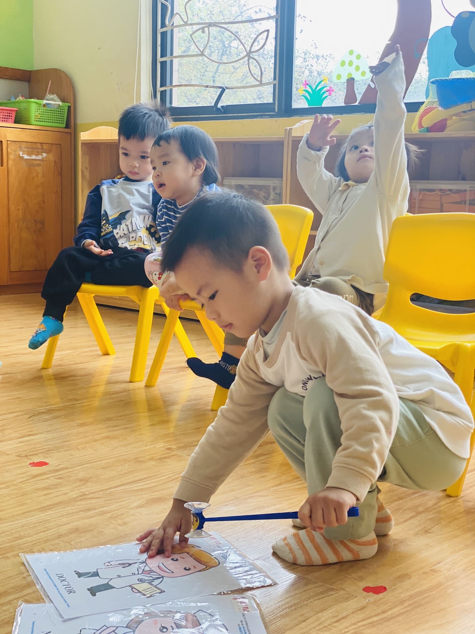 GIỜ HỌC TIẾNG ANH - TRƯỜNG MẦM NON VOI CON