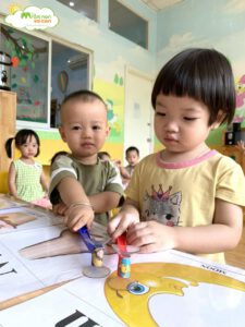 GIỜ HỌC TIẾNG ANH - TRƯỜNG MẦM NON VOI CON