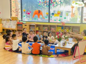 THÍ NGHIỆM HOA ĐỔI MÀU - TRƯỜNG MẦM NON VOI CON