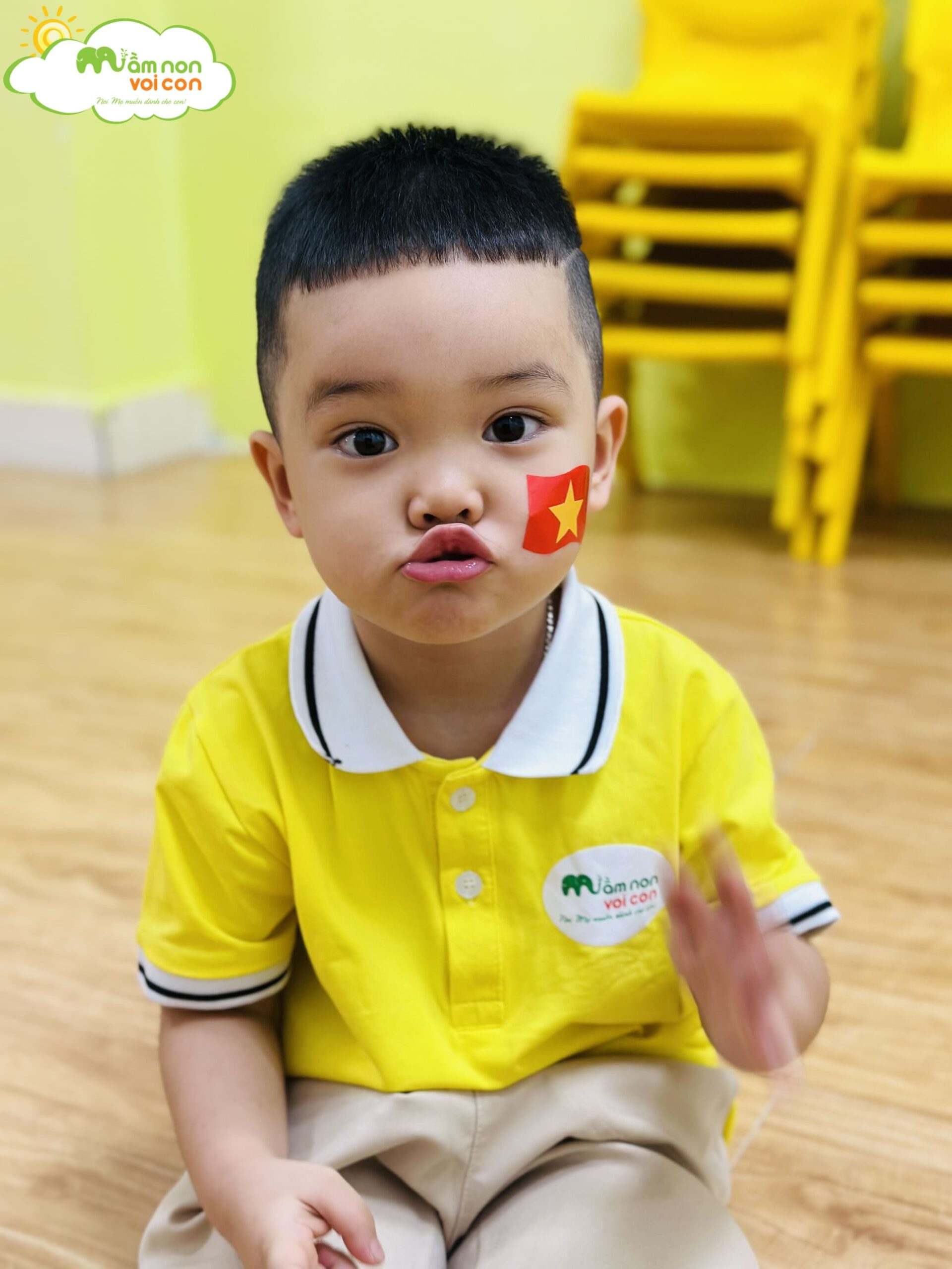 Hoạt động chào mừng Quốc khánh 2/9 - TRƯỜNG MẦM NON VOI CON