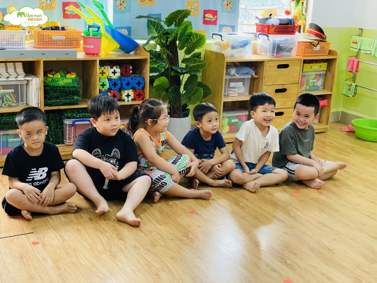 KỸ NĂNG SỐNG: KỸ NĂNG THOÁT HIỂM KHI CÓ CHÁY - TRƯỜNG MẦM NON VOI CON