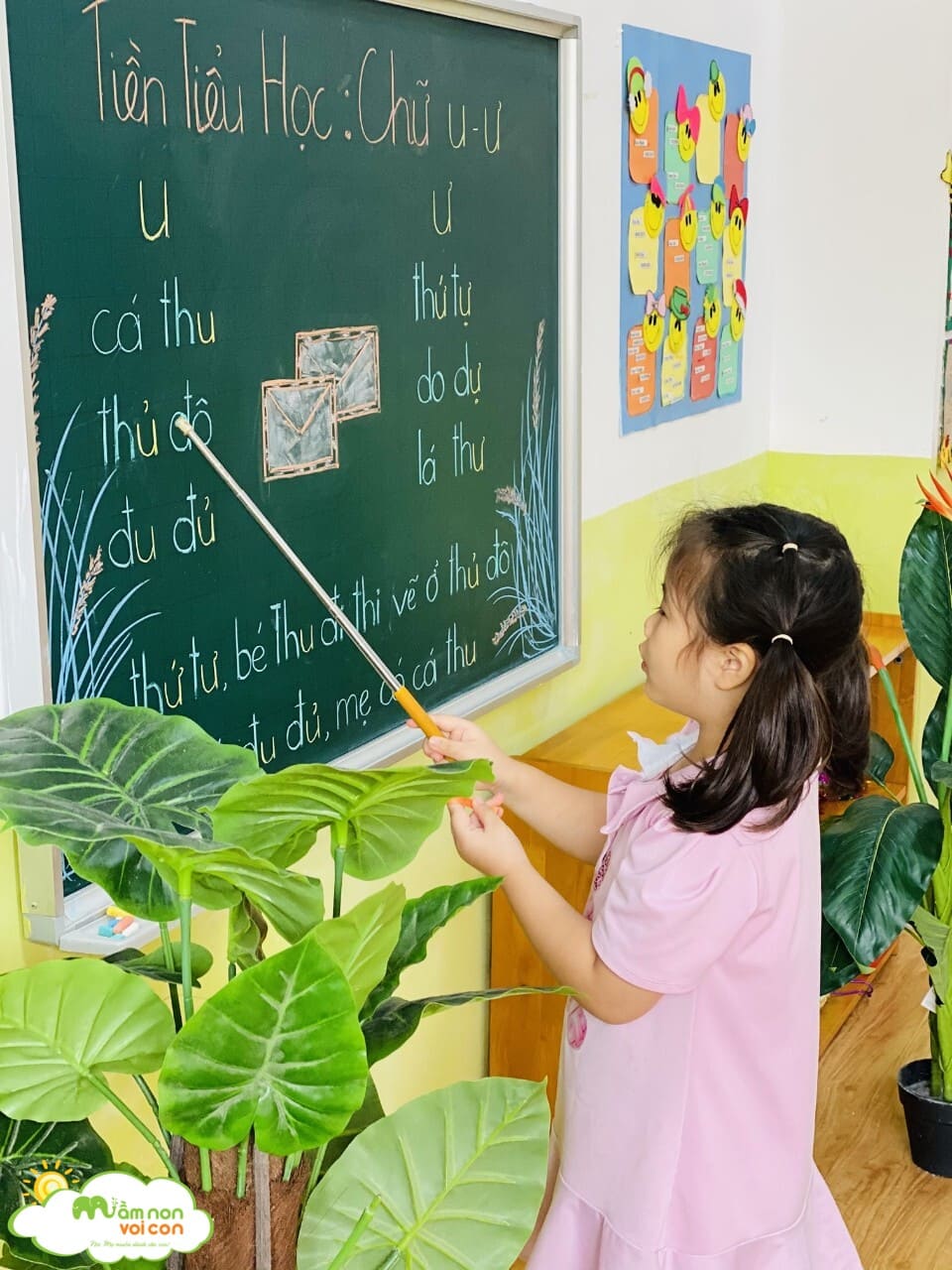 TIỀN TIỂU HỌC: HỌC CHỮ U - Ư - TRƯỜNG MẦM NON VOI CON