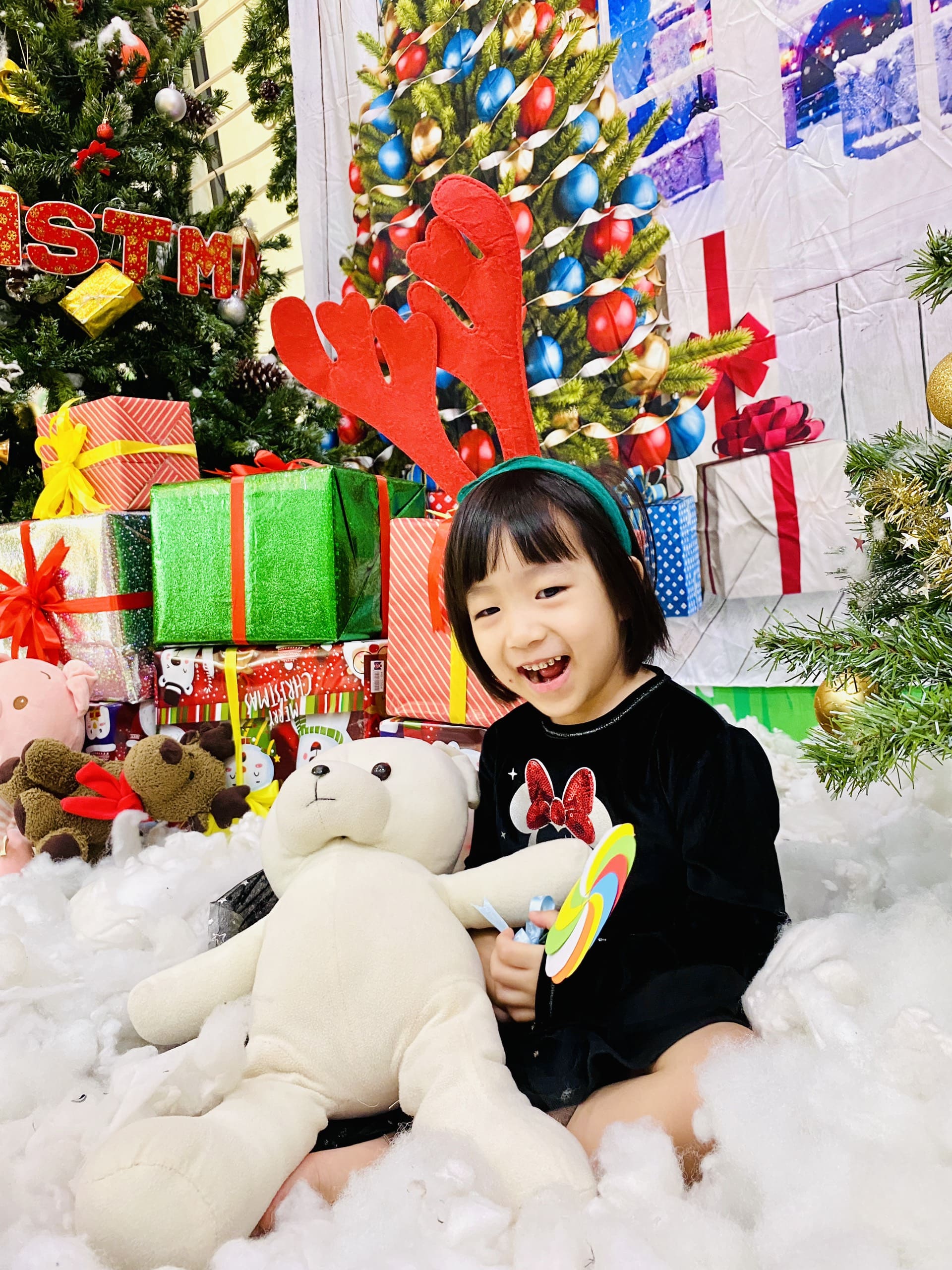 VUI ĐÓN GIÁNG SINH CÙNG CÁC BẠN NHỎ #E4 VUI ĐÓN GIÁNG SINH CÙNG CÁC BẠN NHỎ #E4 - TRƯỜNG MẦM NON VOI CON