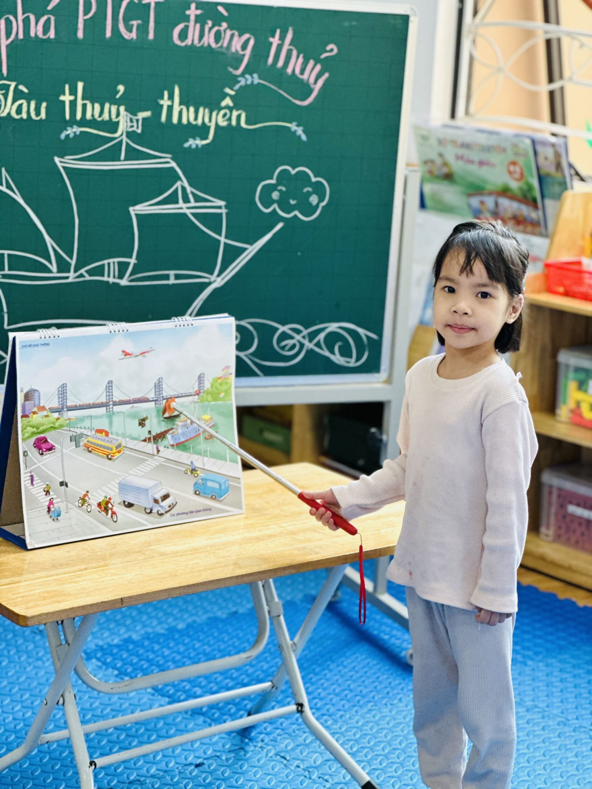 HOẠT ĐỘNG "KHÁM PHÁ PTGT ĐƯỜNG THỦY" - TRƯỜNG MẦM NON VOI CON