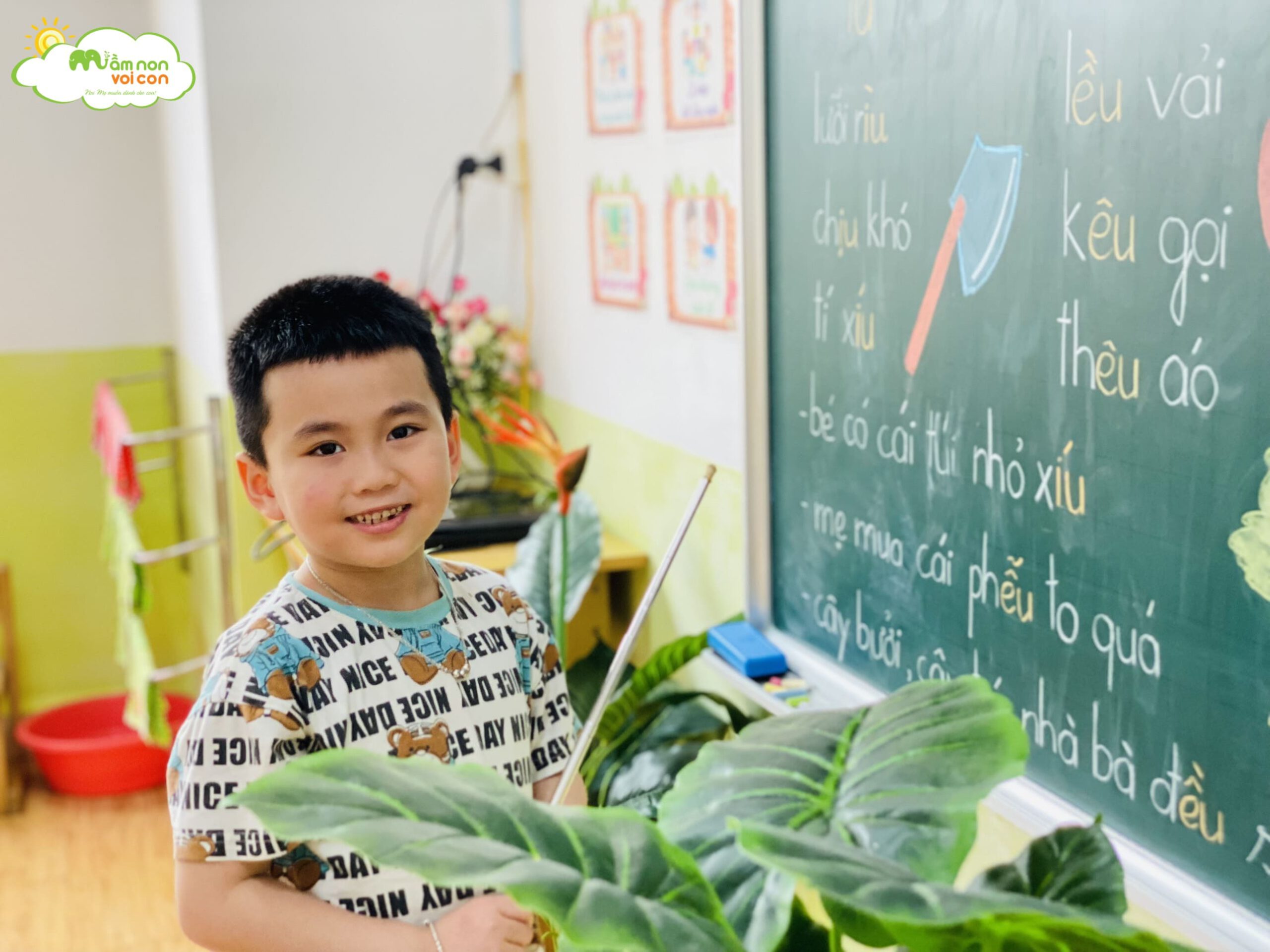 TIỀN TIỂU HỌC: LUYỆN ĐỌC VẦN IU - ÊU - TRƯỜNG MẦM NON VOI CON