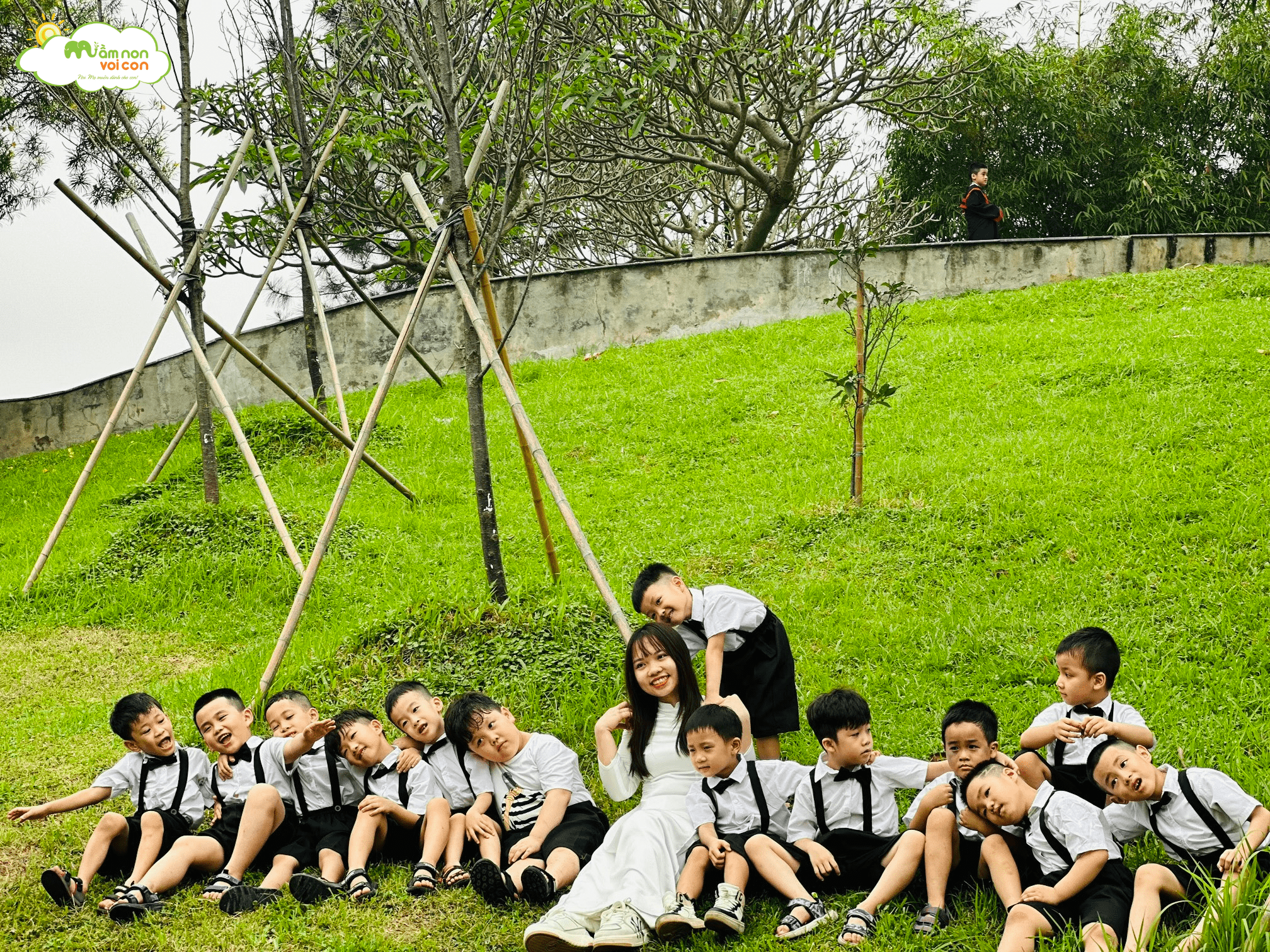 KỶ YẾU CỦA CHÚNG CON! KỶ YẾU CỦA CHÚNG CON! - TRƯỜNG MẦM NON VOI CON