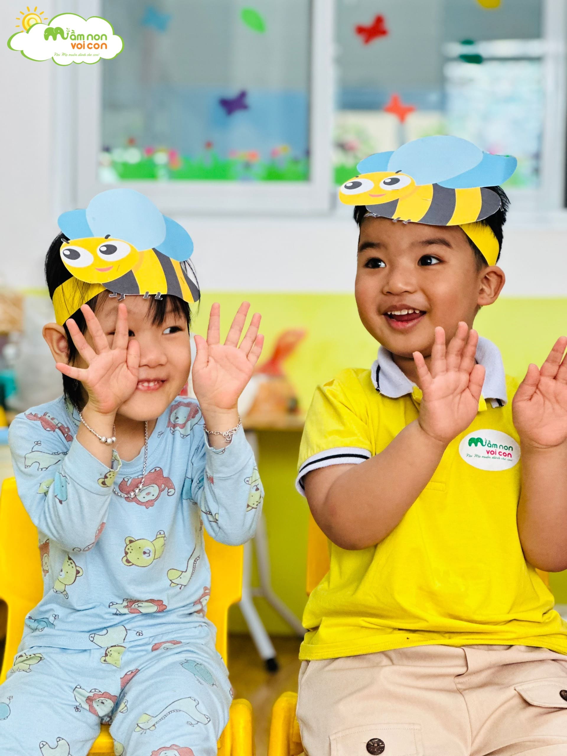 BIỂU DIỄN ÂM NHẠC - LỚP E5 BIỂU DIỄN ÂM NHẠC - LỚP E5 - TRƯỜNG MẦM NON VOI CON