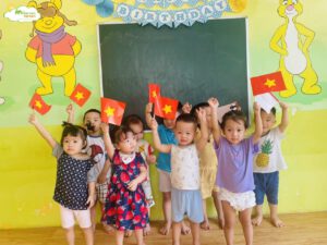 KỶ NIỆM 49 NĂM NGÀY GIẢI PHÓNG MIỀN NAM - TRƯỜNG MẦM NON VOI CON