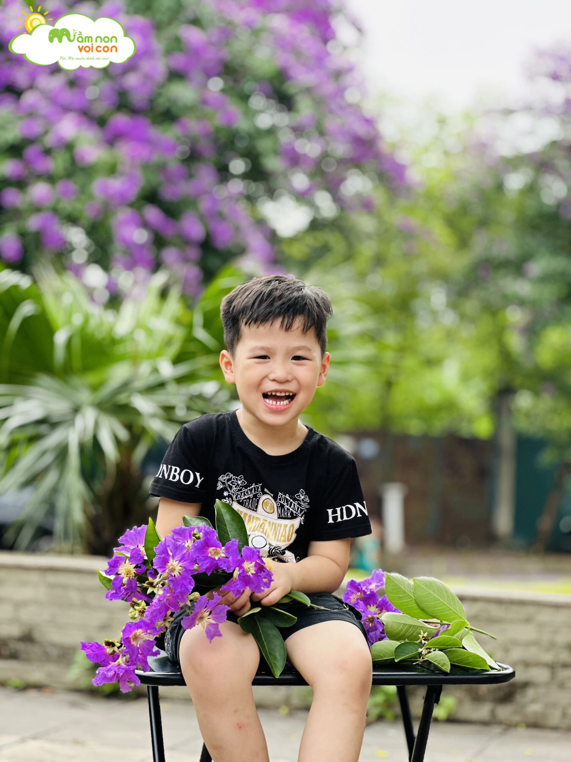 VUI CHƠI NGOÀI TRỜI - TRƯỜNG MẦM NON VOI CON