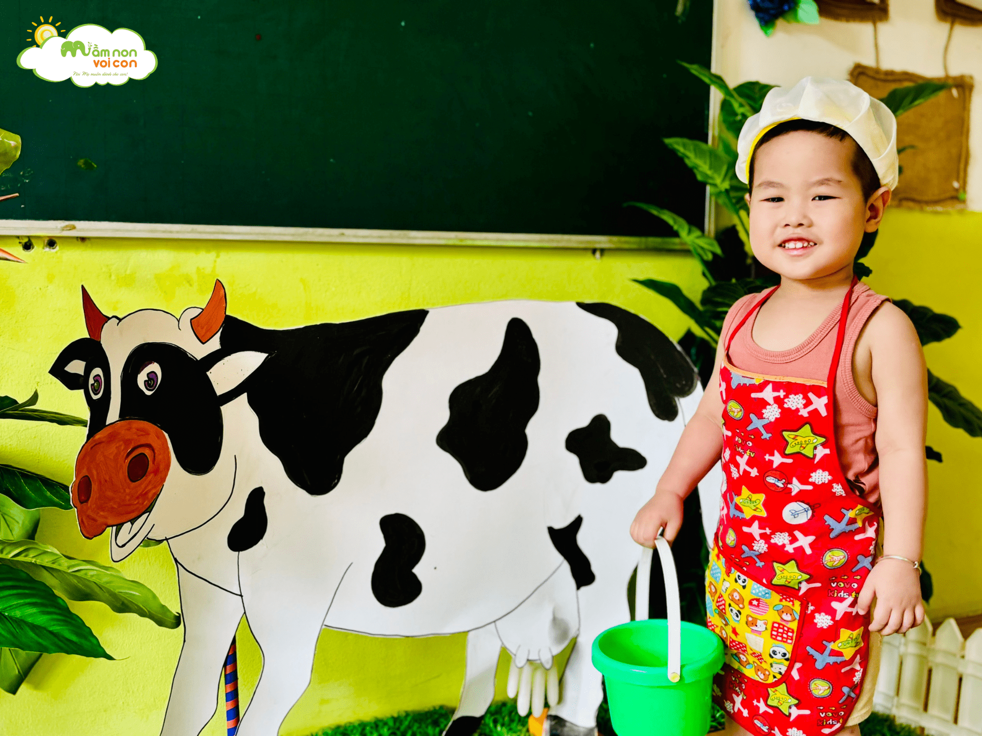 NÔNG TRANG “VOI CON” XINH ĐẸP - TRẢI NGHIỆM VẮT SỮA BÒ - TRƯỜNG MẦM NON VOI CON