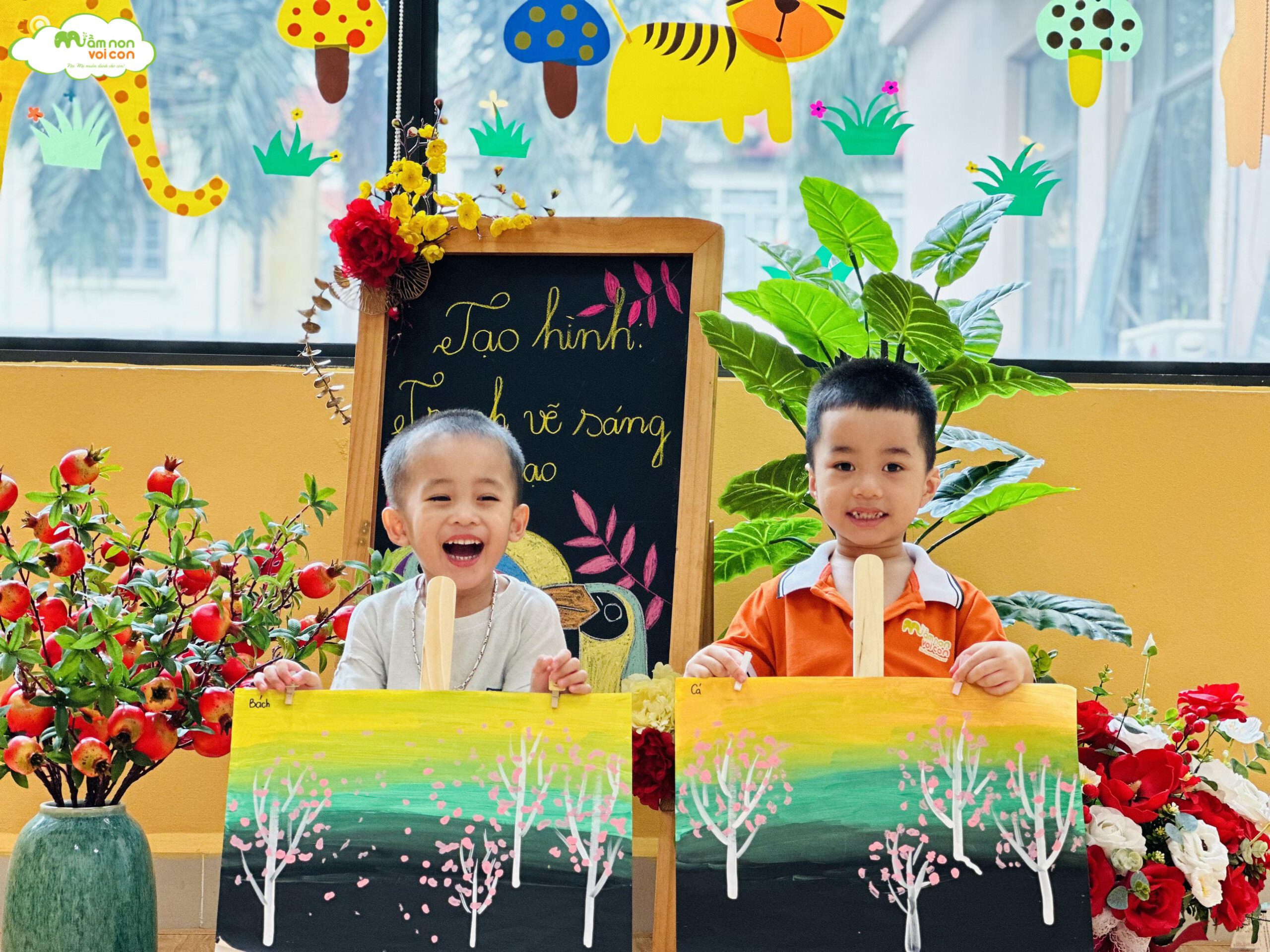 MỸ THUẬT: VẼ TRANH SÁNG TẠO - TRƯỜNG MẦM NON VOI CON