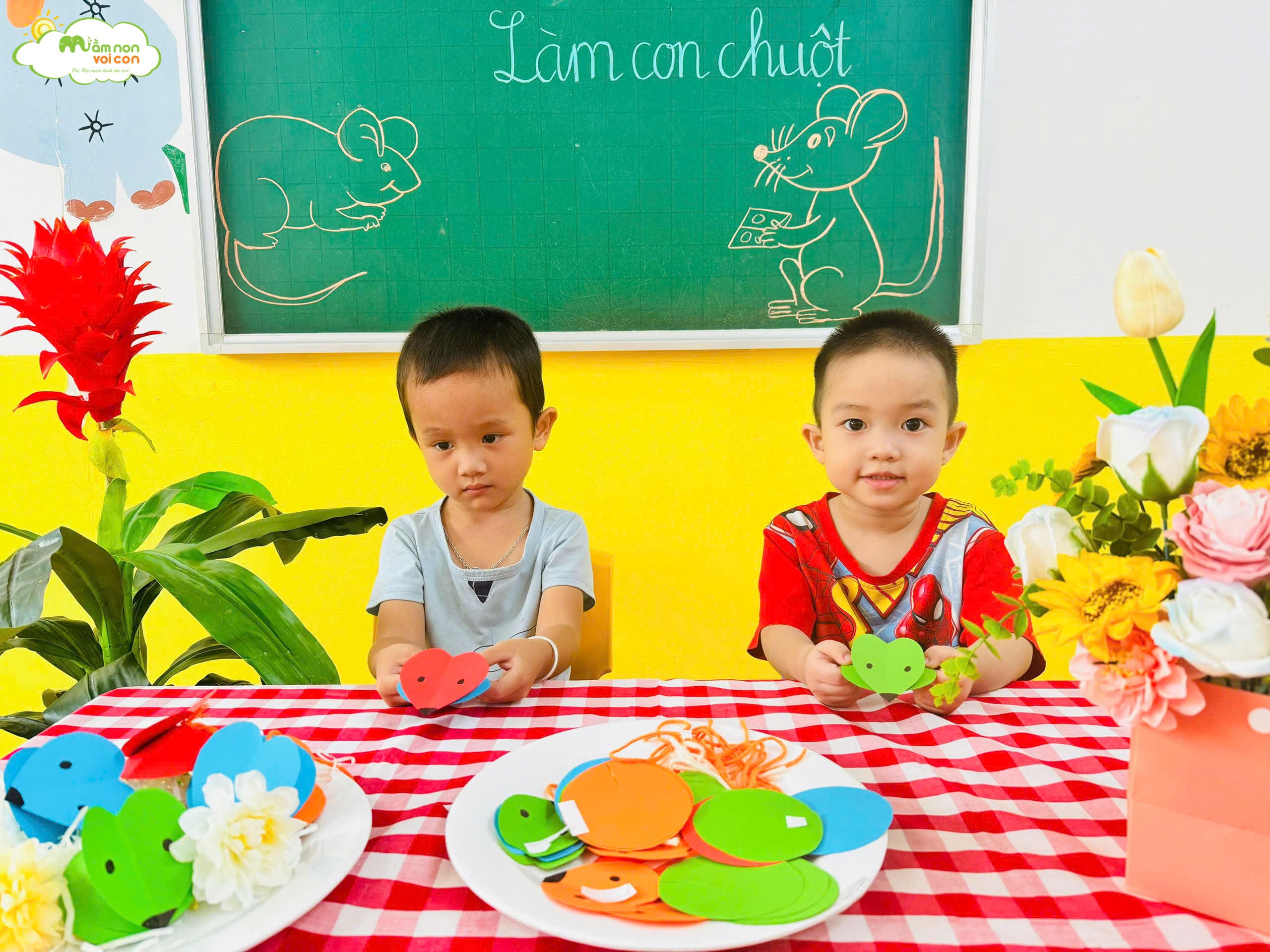 HOẠT ĐỘNG TẠO HÌNH: BÉ LÀM CON CHUỘT - TRƯỜNG MẦM NON VOI CON