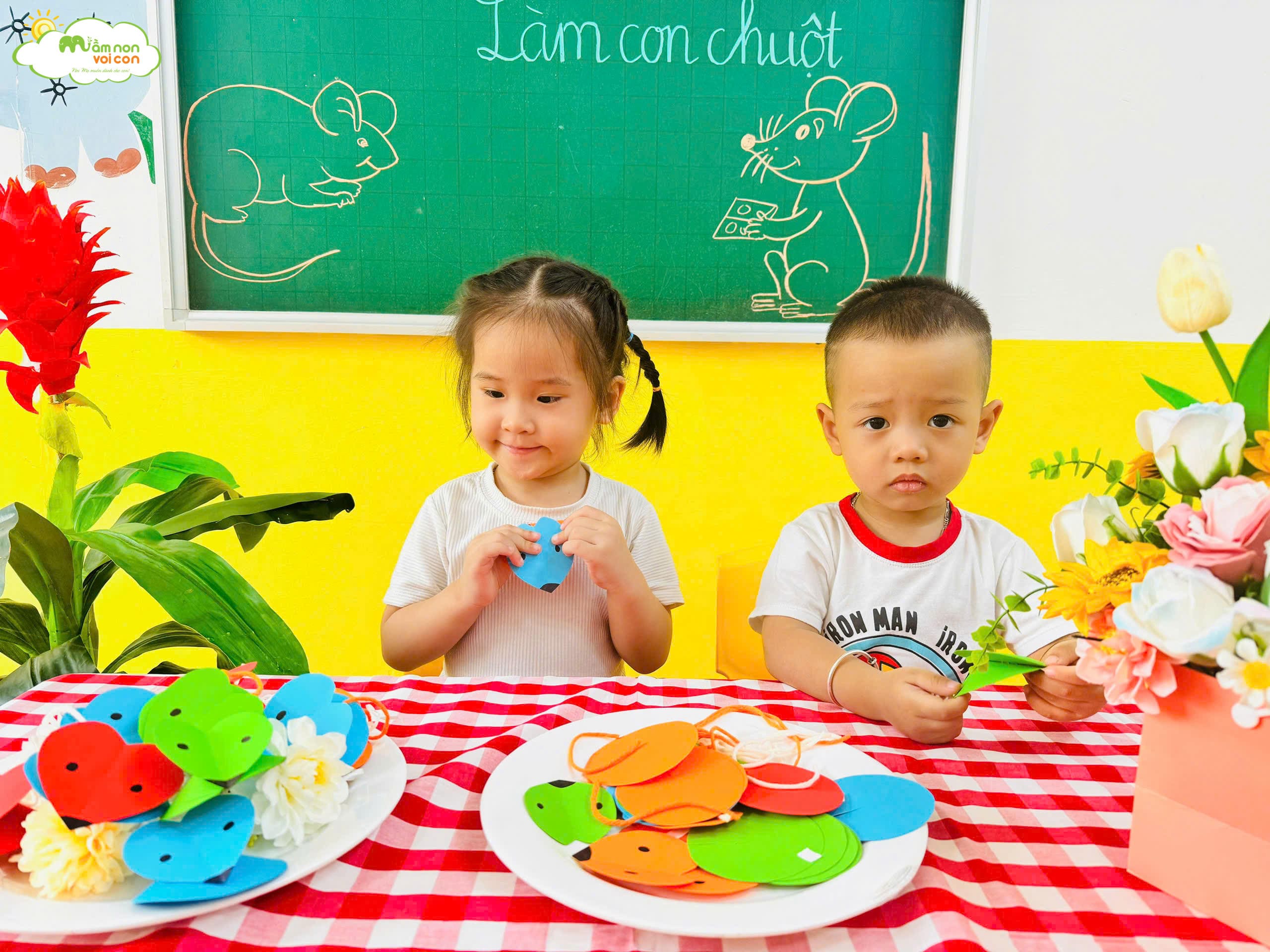 HOẠT ĐỘNG TẠO HÌNH: BÉ LÀM CON CHUỘT - TRƯỜNG MẦM NON VOI CON