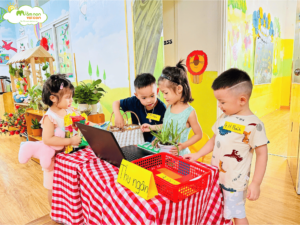 MỞ CỬA SIÊU THỊ MINI – TRẢI NGHIỆM LÀM NGƯỜI LỚN CỦA CÁC BÉ E5 - TRƯỜNG MẦM NON VOI CON