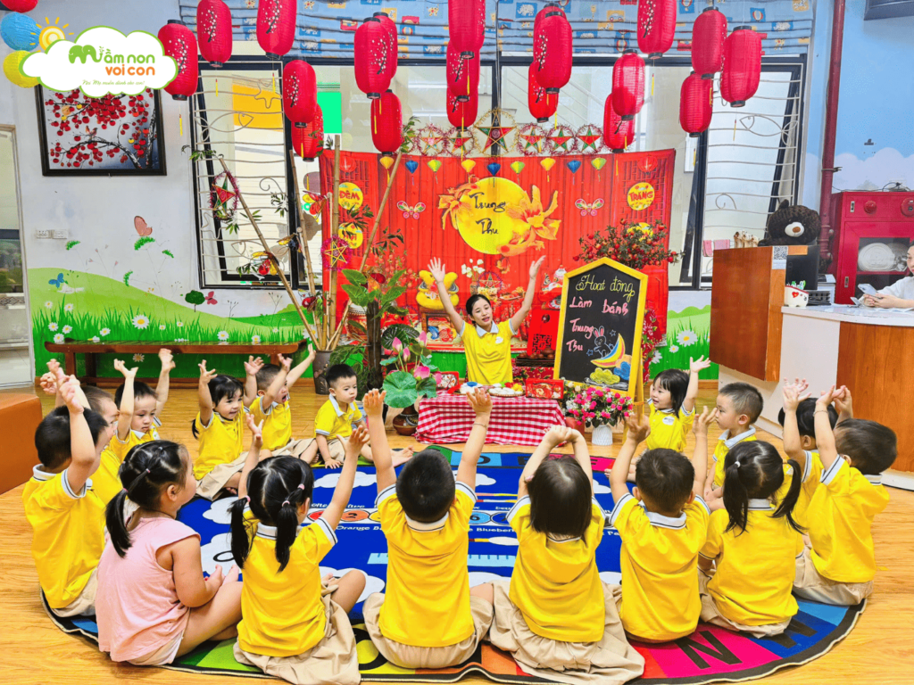 HƯƠNG VỊ TRUNG THU NGỌT NGÀO – BÉ TẬP LÀM BÁNH TRUNG THU - TRƯỜNG MẦM NON VOI CON