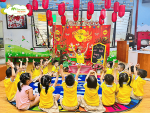 HƯƠNG VỊ TRUNG THU NGỌT NGÀO – BÉ TẬP LÀM BÁNH TRUNG THU - TRƯỜNG MẦM NON VOI CON