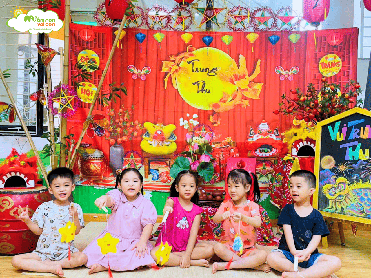 VUI TRUNG THU CÙNG CÁC BÉ LỚP E7 VUI TRUNG THU CÙNG CÁC BÉ LỚP E7 - TRƯỜNG MẦM NON VOI CON