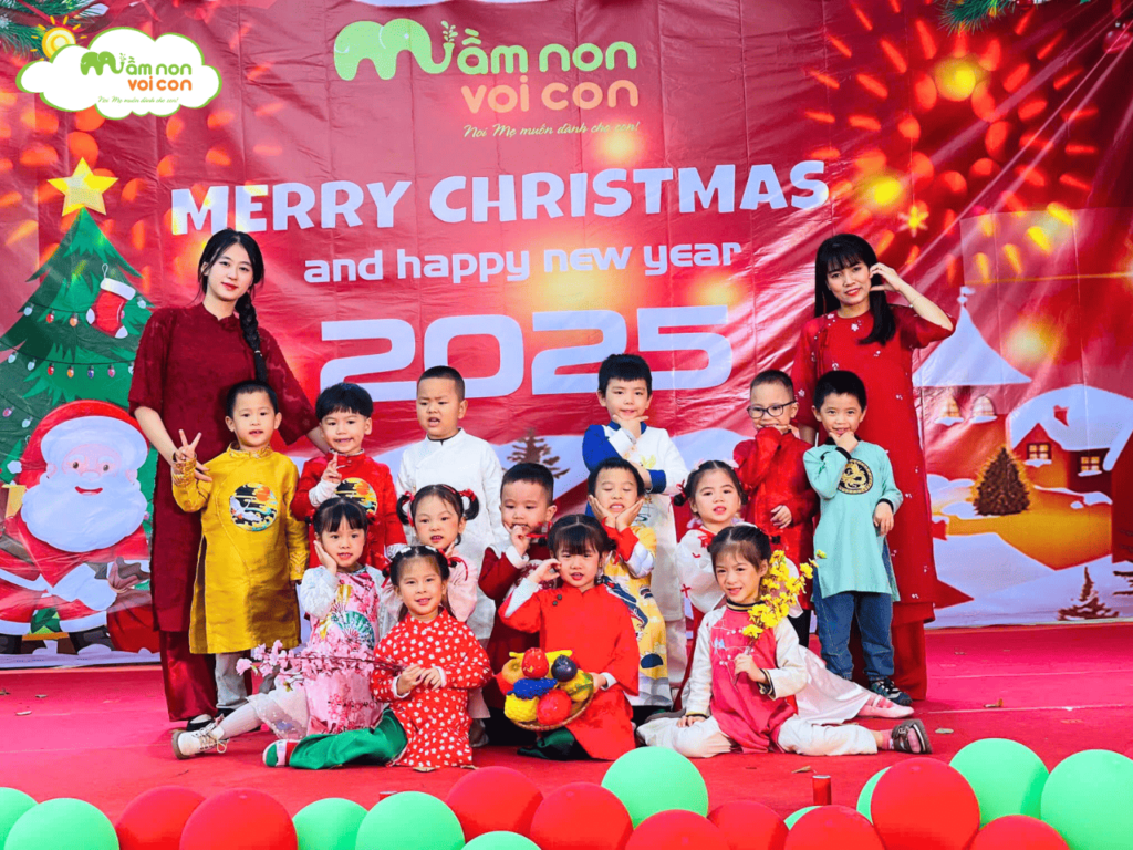 NOEL YÊU THƯƠNG – NIỀM VUI NGẬP TRÀN TẠI MẦM NON VOI CON - TRƯỜNG MẦM NON VOI CON