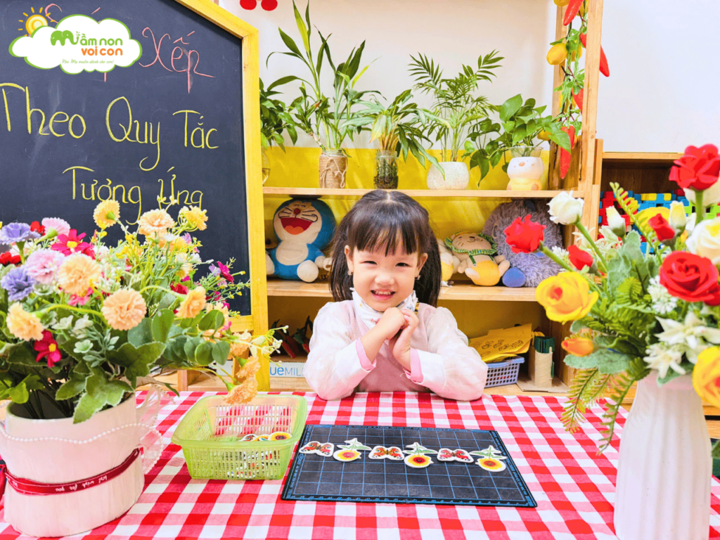 HÔM NAY LỚP E4 HỌC GÌ NHỈ? - TRƯỜNG MẦM NON VOI CON