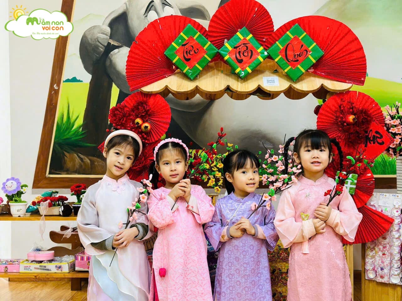 HỘI CHỢ XUÂN 2026 – RỘN RÀNG SẮC TẾT CÙNG LỚP E6 - TRƯỜNG MẦM NON VOI CON